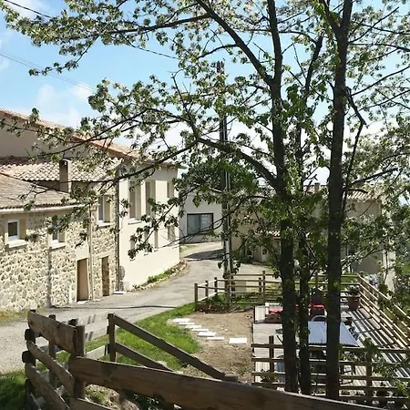 Les Cadichons De La Grange Holiday home *